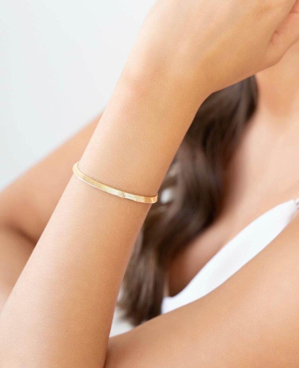 Pulseira Fita 4mm Banho Ouro 18k